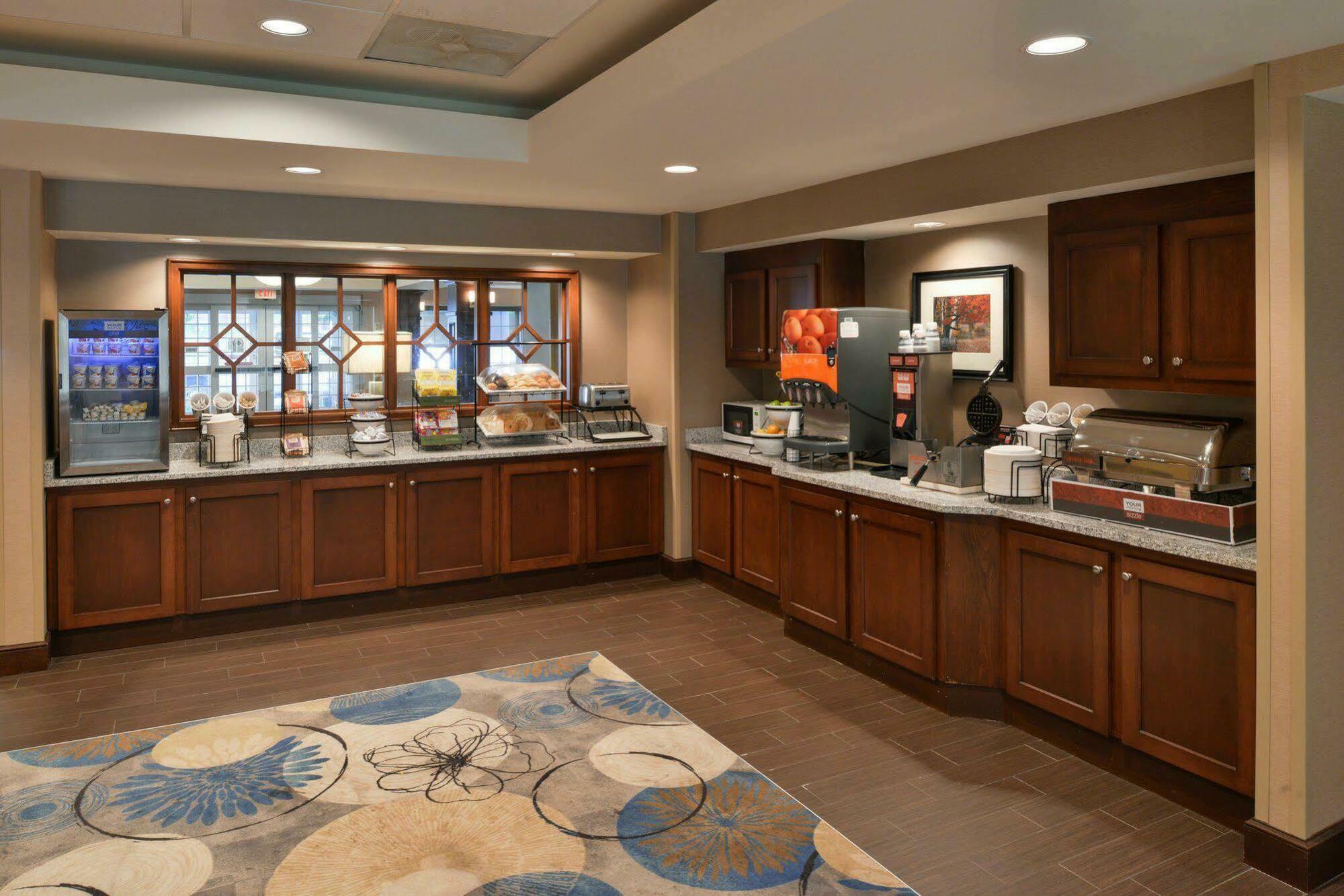 Comfort Inn & Suites Dover-Portsmouth Dış mekan fotoğraf