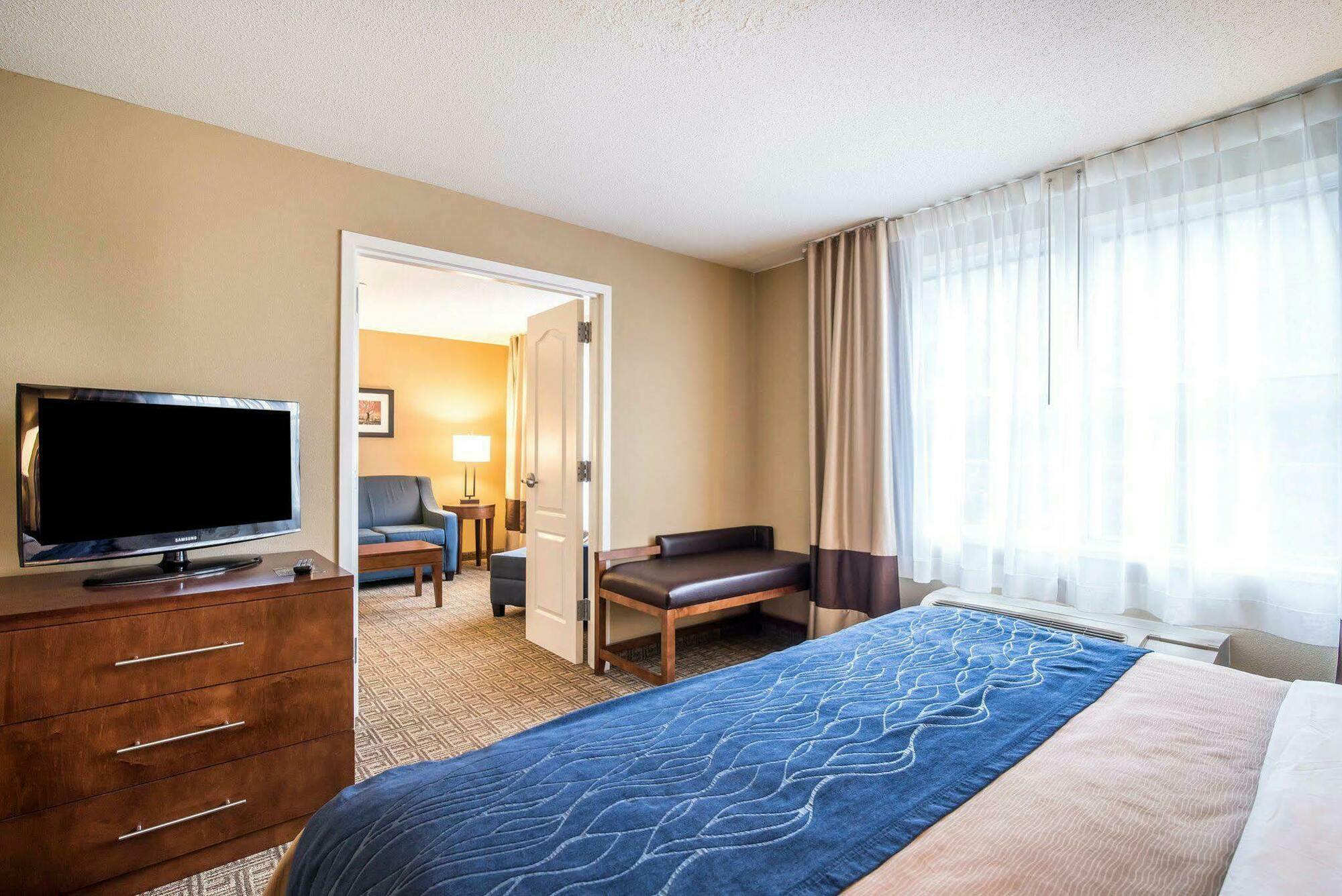 Comfort Inn & Suites Dover-Portsmouth Dış mekan fotoğraf